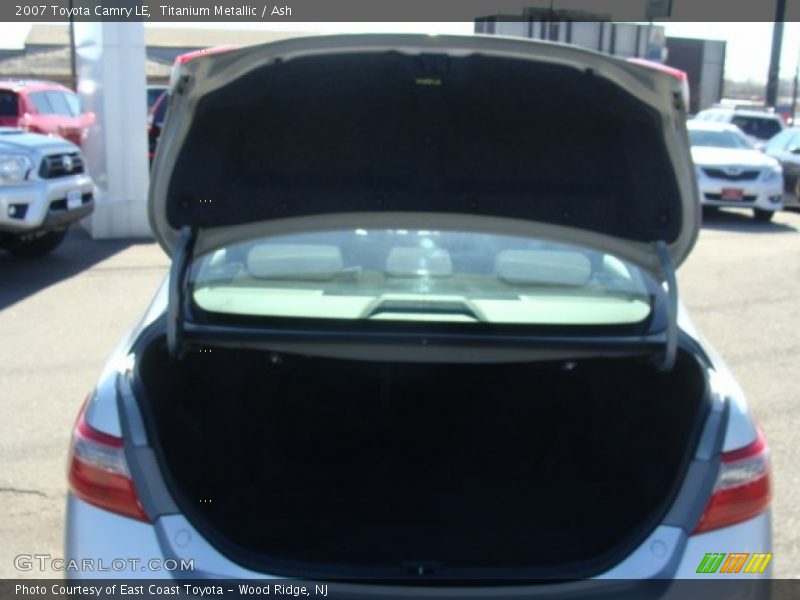 Titanium Metallic / Ash 2007 Toyota Camry LE