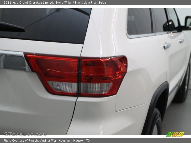 Stone White / Black/Light Frost Beige 2011 Jeep Grand Cherokee Limited