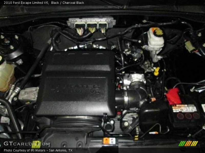 Black / Charcoal Black 2010 Ford Escape Limited V6