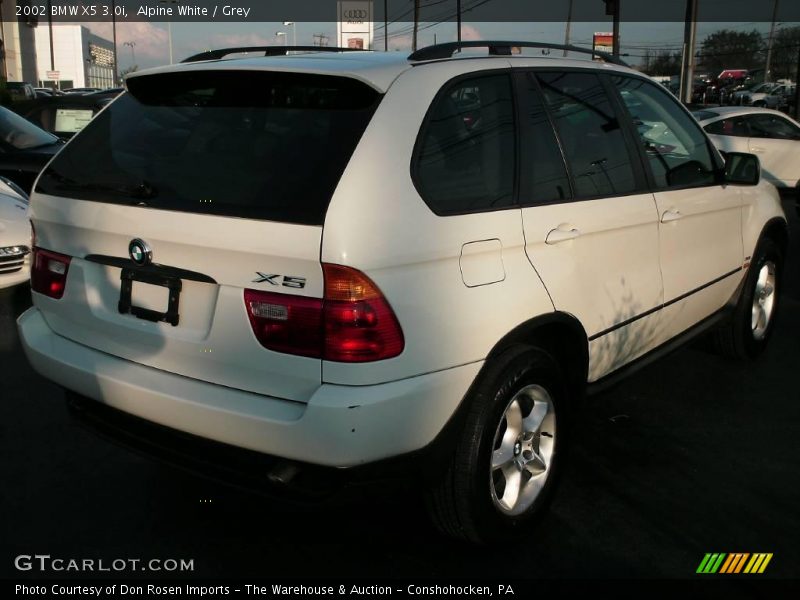 Alpine White / Grey 2002 BMW X5 3.0i
