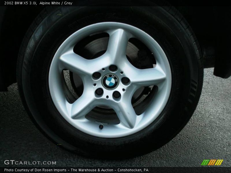 Alpine White / Grey 2002 BMW X5 3.0i