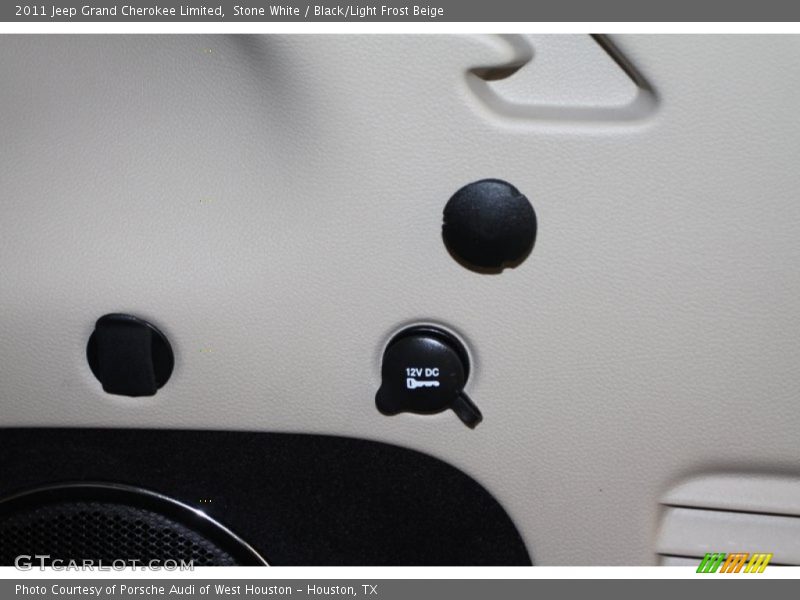 Stone White / Black/Light Frost Beige 2011 Jeep Grand Cherokee Limited