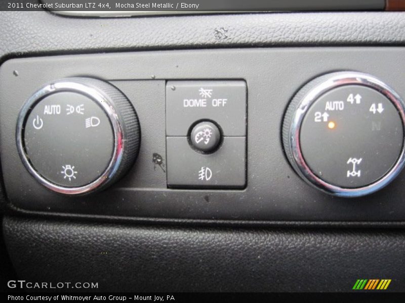 Controls of 2011 Suburban LTZ 4x4