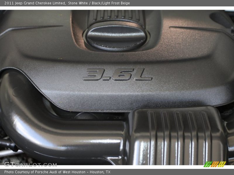 Stone White / Black/Light Frost Beige 2011 Jeep Grand Cherokee Limited