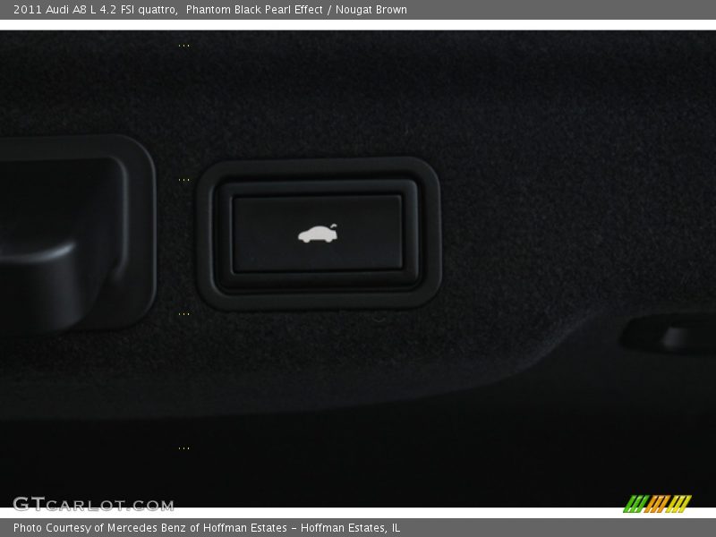 Phantom Black Pearl Effect / Nougat Brown 2011 Audi A8 L 4.2 FSI quattro