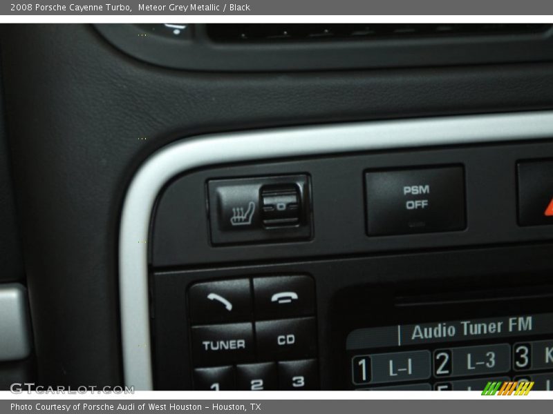 Controls of 2008 Cayenne Turbo