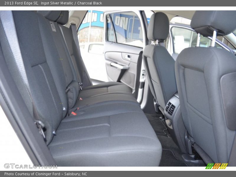 Ingot Silver Metallic / Charcoal Black 2013 Ford Edge SE
