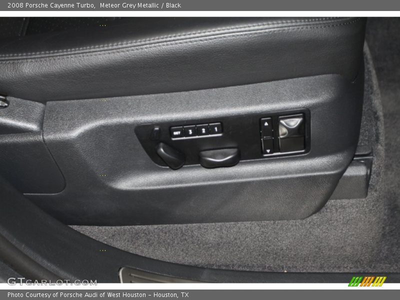 Controls of 2008 Cayenne Turbo