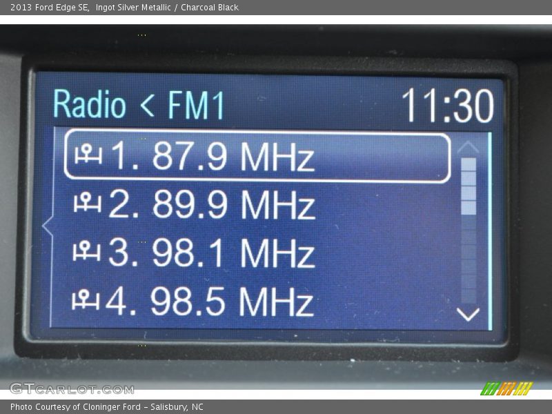 Ingot Silver Metallic / Charcoal Black 2013 Ford Edge SE