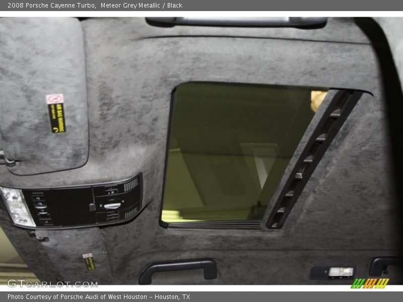 Sunroof of 2008 Cayenne Turbo