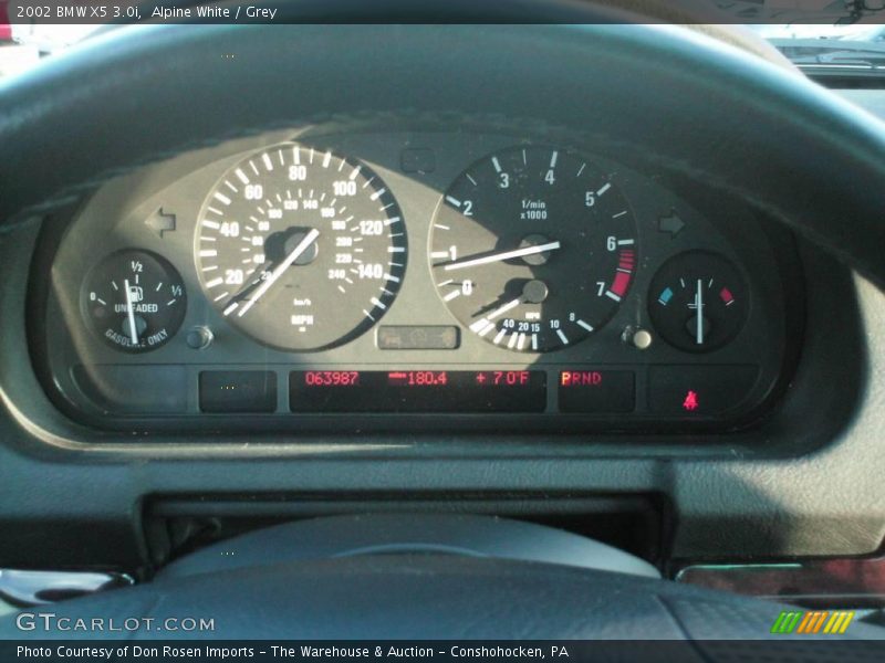 Alpine White / Grey 2002 BMW X5 3.0i