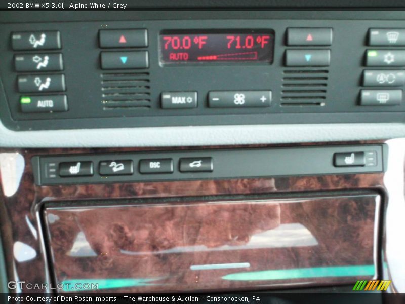 Alpine White / Grey 2002 BMW X5 3.0i