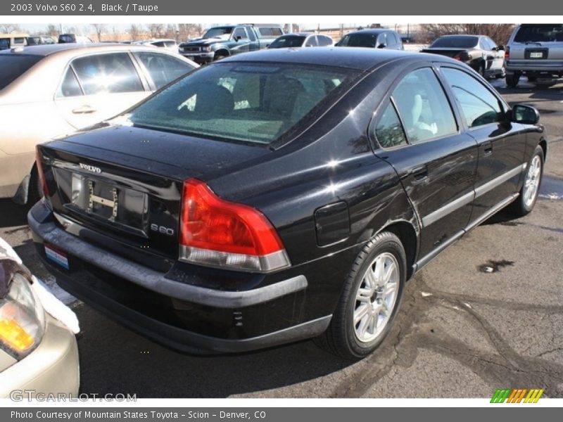 Black / Taupe 2003 Volvo S60 2.4