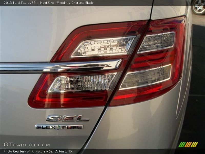 Ingot Silver Metallic / Charcoal Black 2013 Ford Taurus SEL