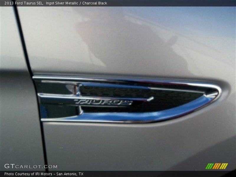 Ingot Silver Metallic / Charcoal Black 2013 Ford Taurus SEL
