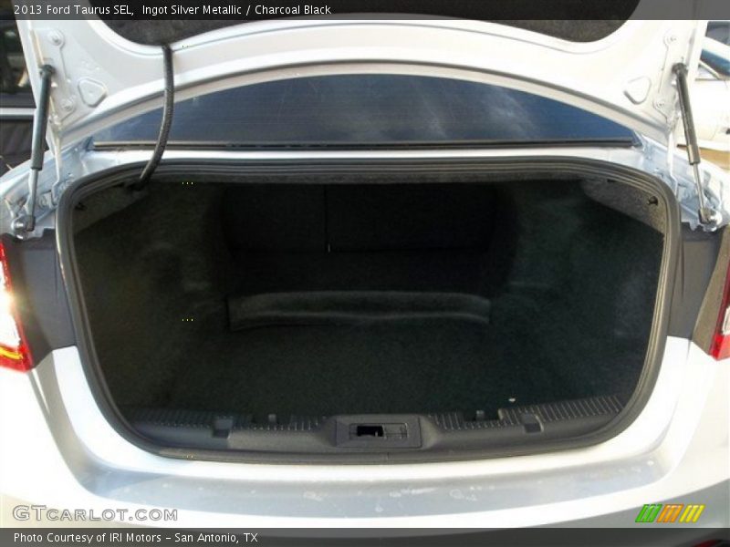 Ingot Silver Metallic / Charcoal Black 2013 Ford Taurus SEL