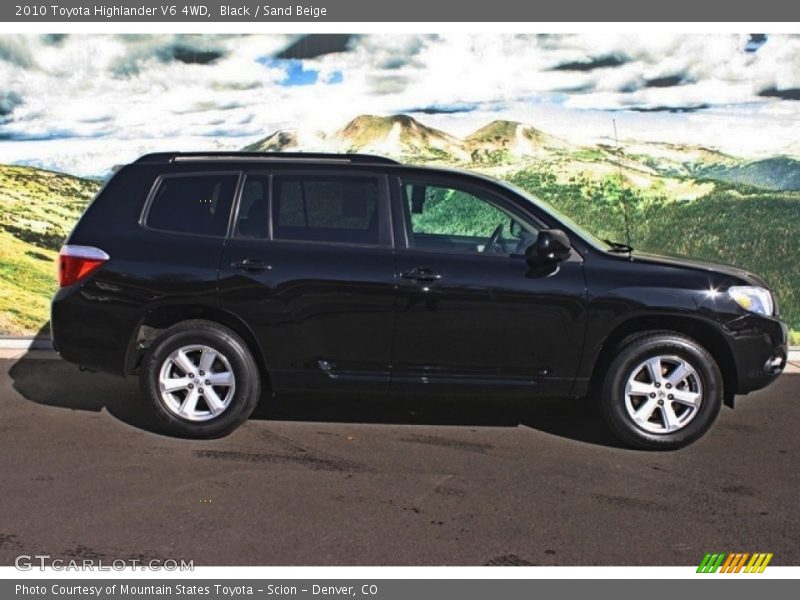 Black / Sand Beige 2010 Toyota Highlander V6 4WD