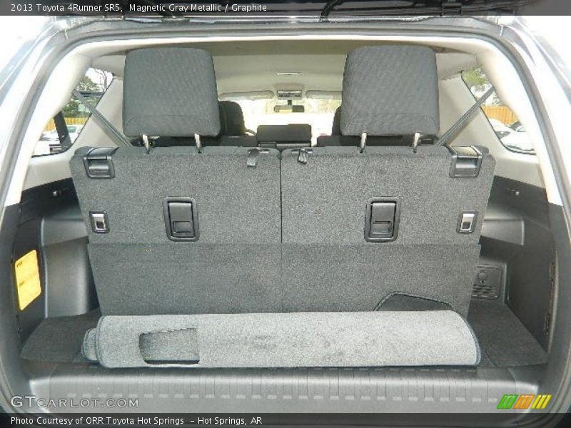 Magnetic Gray Metallic / Graphite 2013 Toyota 4Runner SR5