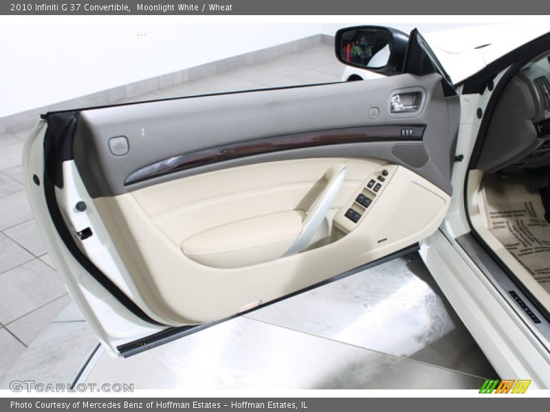 Door Panel of 2010 G 37 Convertible