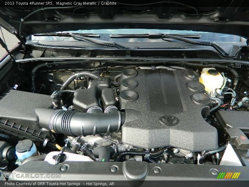 Magnetic Gray Metallic / Graphite 2013 Toyota 4Runner SR5