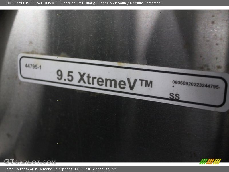 Dark Green Satin / Medium Parchment 2004 Ford F350 Super Duty XLT SuperCab 4x4 Dually