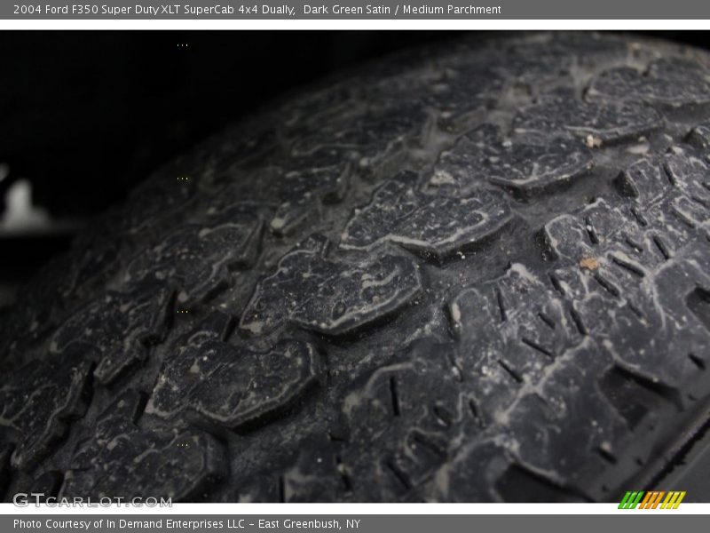 Dark Green Satin / Medium Parchment 2004 Ford F350 Super Duty XLT SuperCab 4x4 Dually