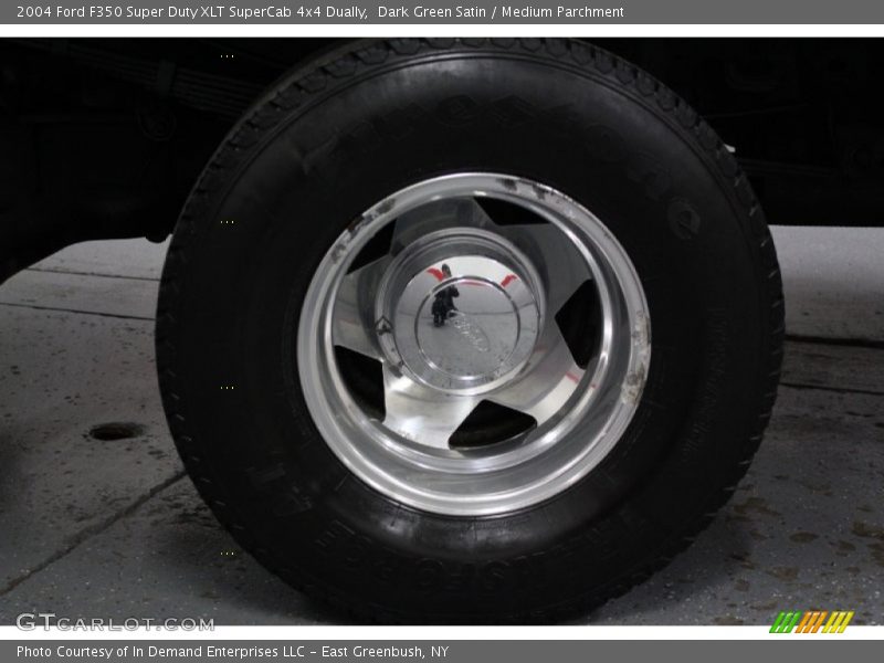 Dark Green Satin / Medium Parchment 2004 Ford F350 Super Duty XLT SuperCab 4x4 Dually