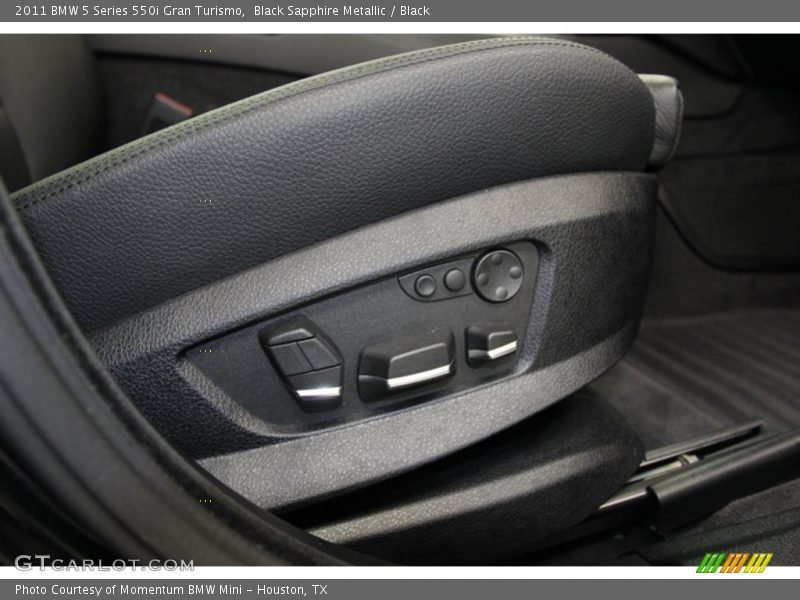 Front Seat of 2011 5 Series 550i Gran Turismo