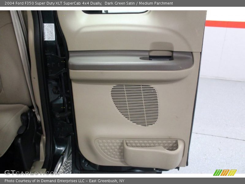 Dark Green Satin / Medium Parchment 2004 Ford F350 Super Duty XLT SuperCab 4x4 Dually