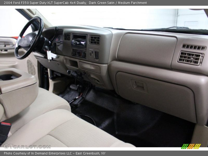 Dark Green Satin / Medium Parchment 2004 Ford F350 Super Duty XLT SuperCab 4x4 Dually