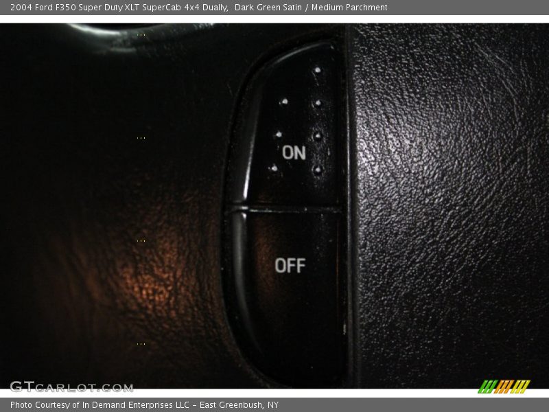 Dark Green Satin / Medium Parchment 2004 Ford F350 Super Duty XLT SuperCab 4x4 Dually