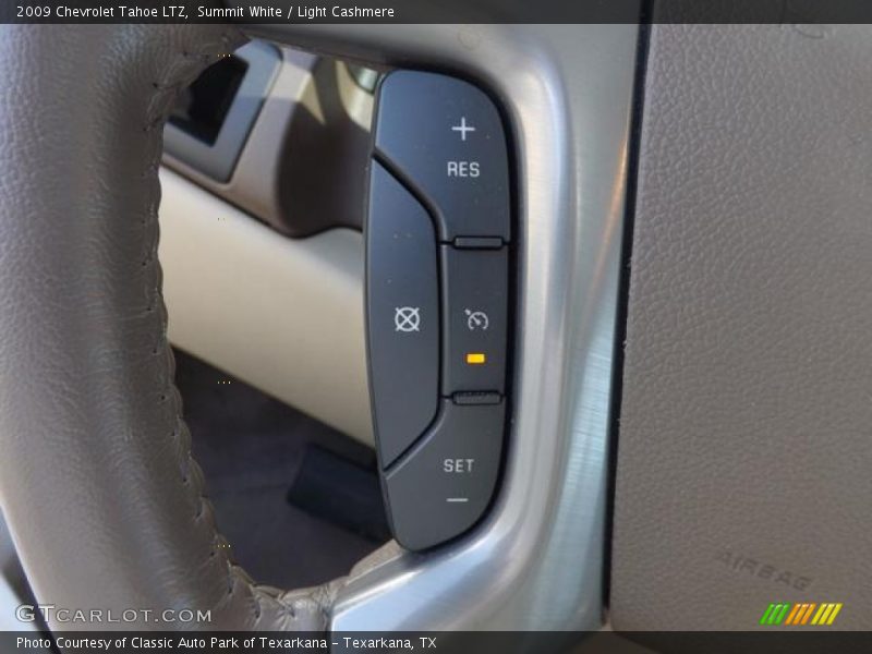 Summit White / Light Cashmere 2009 Chevrolet Tahoe LTZ