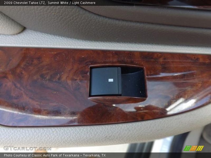 Summit White / Light Cashmere 2009 Chevrolet Tahoe LTZ