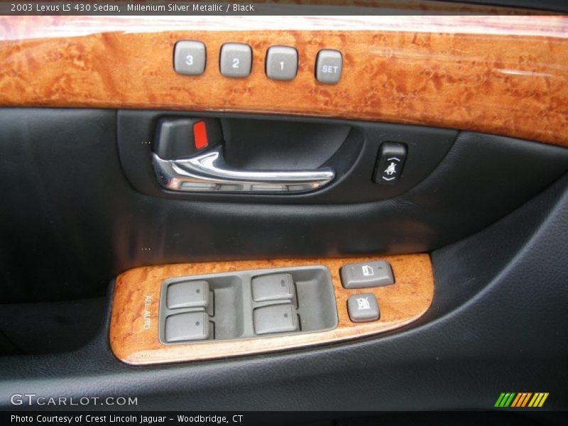 Controls of 2003 LS 430 Sedan