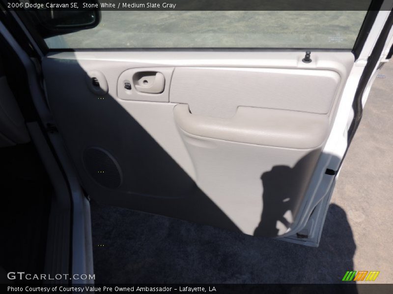 Stone White / Medium Slate Gray 2006 Dodge Caravan SE