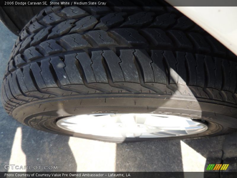 Stone White / Medium Slate Gray 2006 Dodge Caravan SE