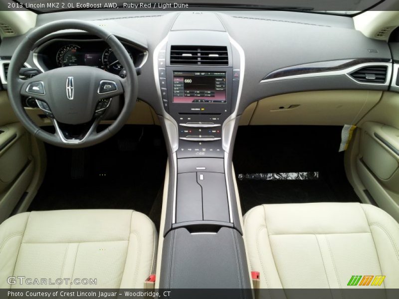 Dashboard of 2013 MKZ 2.0L EcoBoost AWD