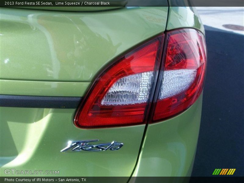 Lime Squeeze / Charcoal Black 2013 Ford Fiesta SE Sedan