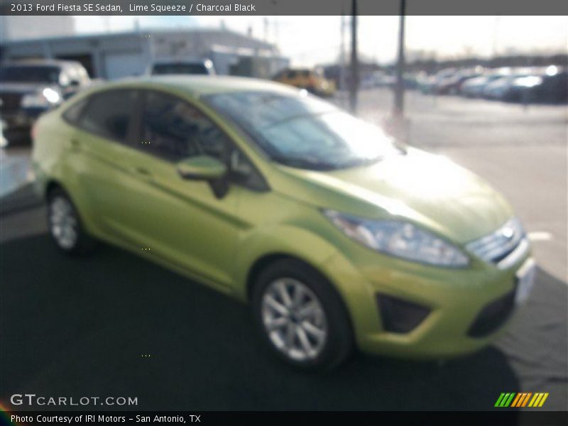 Lime Squeeze / Charcoal Black 2013 Ford Fiesta SE Sedan