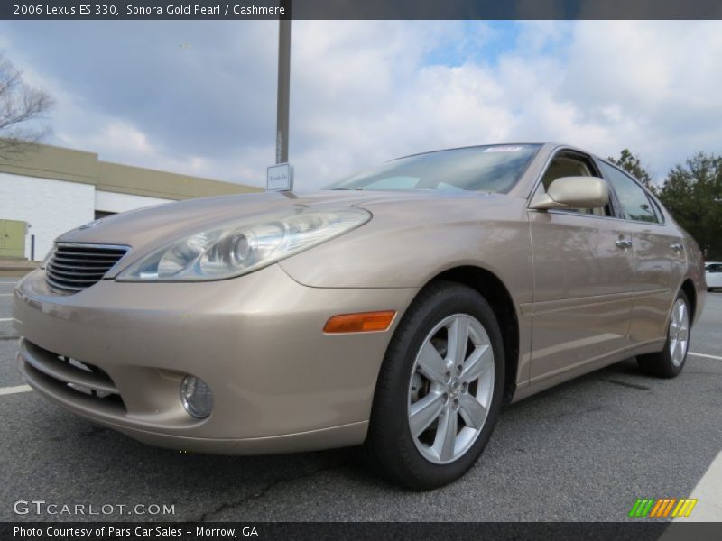 Front 3/4 View of 2006 ES 330