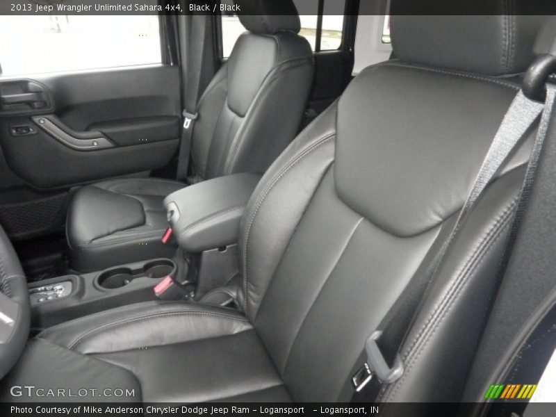 Black / Black 2013 Jeep Wrangler Unlimited Sahara 4x4