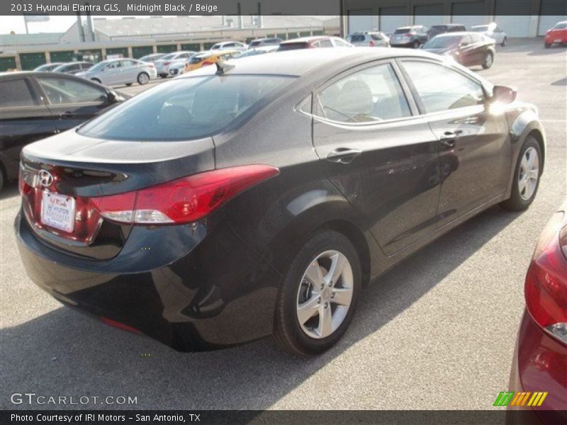 Midnight Black / Beige 2013 Hyundai Elantra GLS