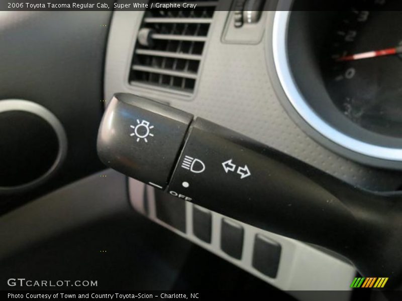 Super White / Graphite Gray 2006 Toyota Tacoma Regular Cab