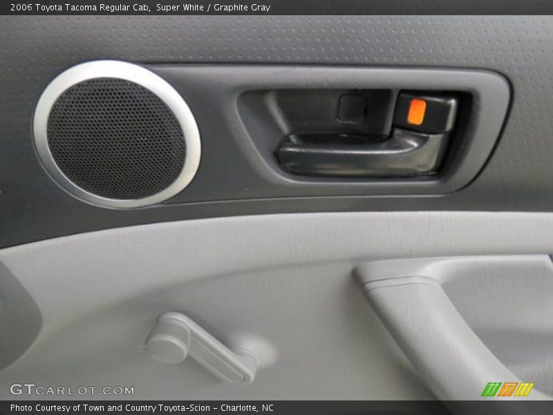 Super White / Graphite Gray 2006 Toyota Tacoma Regular Cab