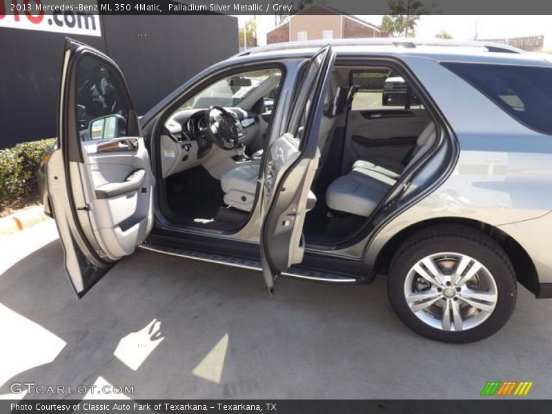 Palladium Silver Metallic / Grey 2013 Mercedes-Benz ML 350 4Matic