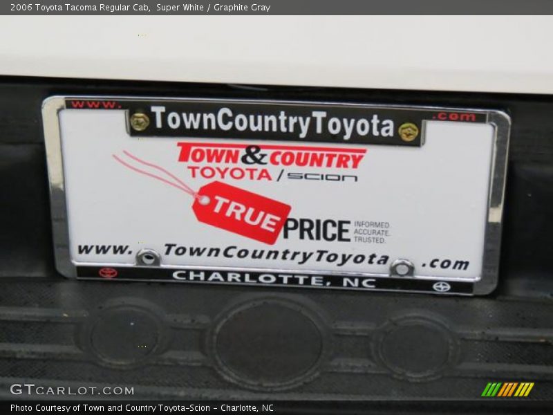 Super White / Graphite Gray 2006 Toyota Tacoma Regular Cab