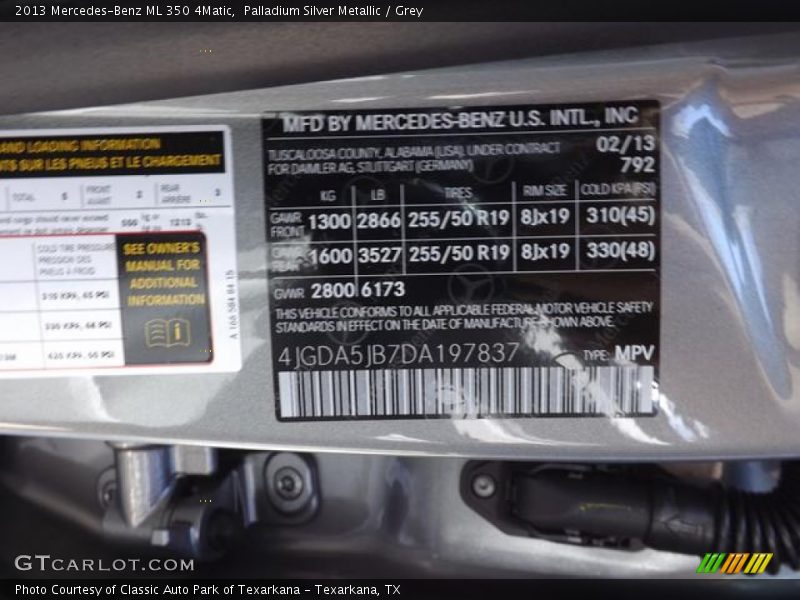 Palladium Silver Metallic / Grey 2013 Mercedes-Benz ML 350 4Matic