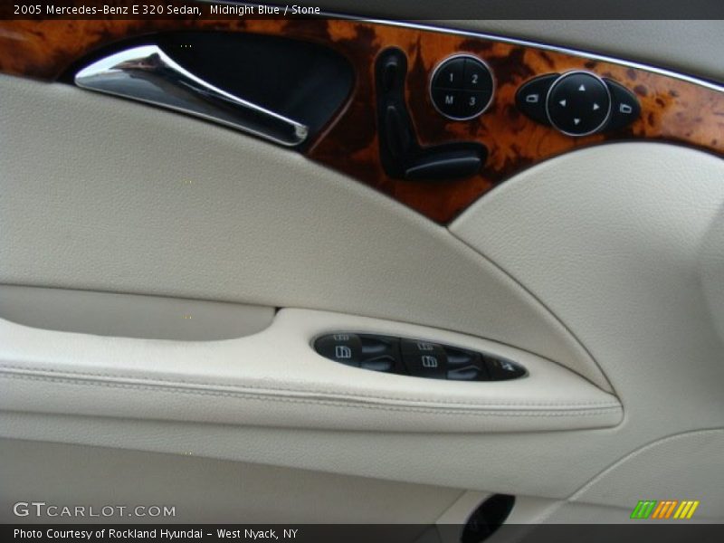 Midnight Blue / Stone 2005 Mercedes-Benz E 320 Sedan