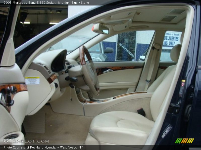 Midnight Blue / Stone 2005 Mercedes-Benz E 320 Sedan