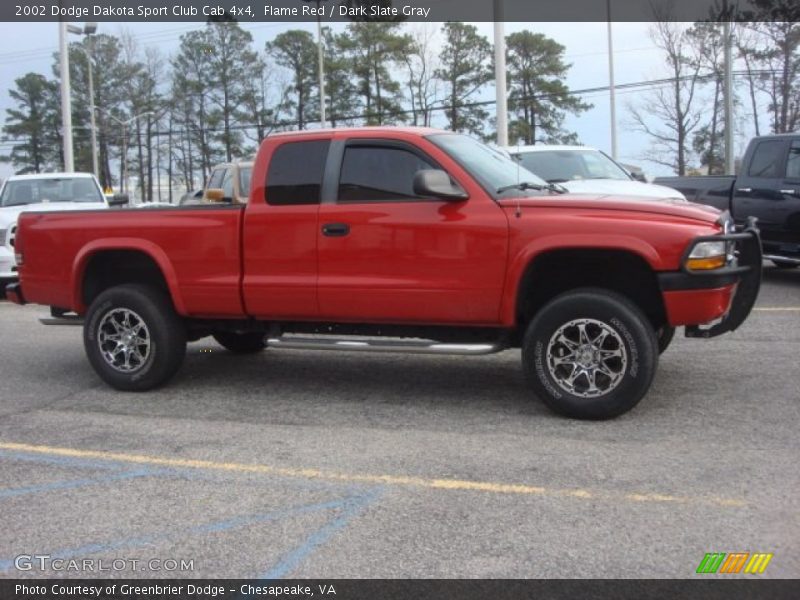 Flame Red / Dark Slate Gray 2002 Dodge Dakota Sport Club Cab 4x4